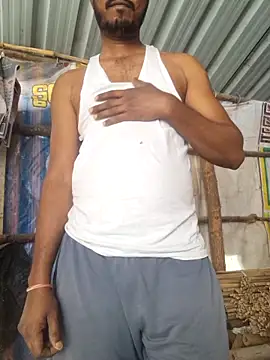 hot integer online show from 02/10/26, 03:27