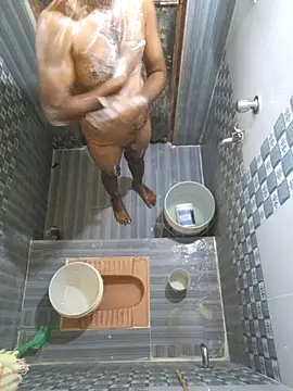 hot integer online show from 12/01/25, 08:26