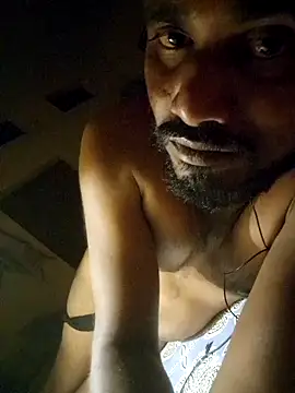 hot integer online show from 03/08/26, 04:54