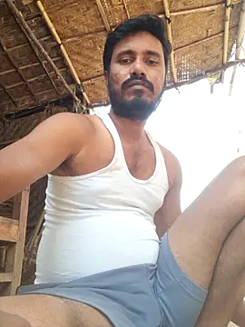 hot integer online show from 03/11/26, 05:23