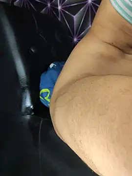 Megann 9 online show from 03/29/26, 07:54