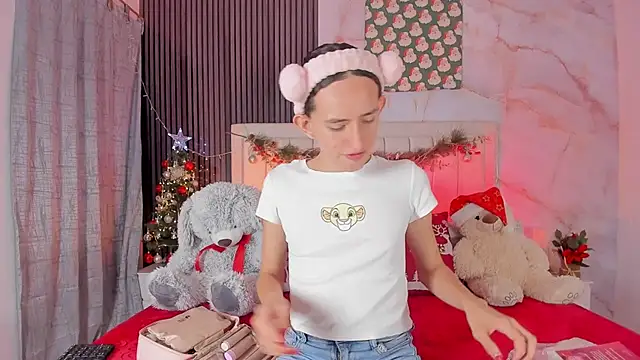 peachandtyron  online show from 12/20/25, 03:42