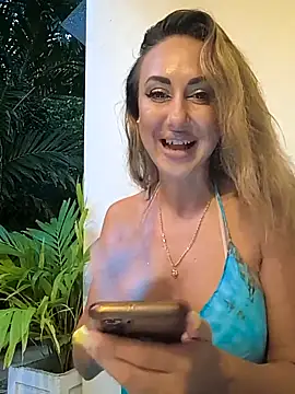 Brilliant-Splashes online show from 10/31/25, 09:43