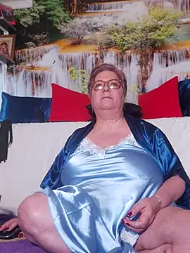 QueenPammy1 online show from 02/05/26, 07:15