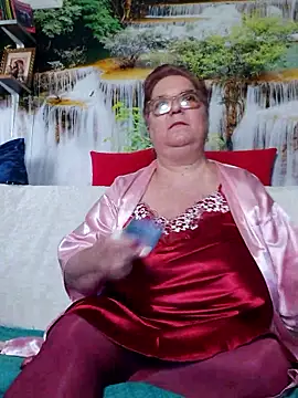 QueenPammy1 online show from 01/11/26, 07:26