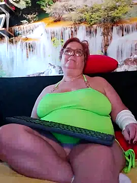 QueenPammy1 online show from 03/21/25, 02:40