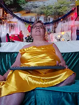 QueenPammy1 online show from 12/23/25, 08:35