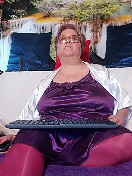 QueenPammy1 online show from 03/11/26, 07:24