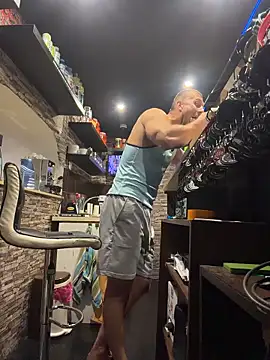 trainwithme online show from 07/12/26, 03:02