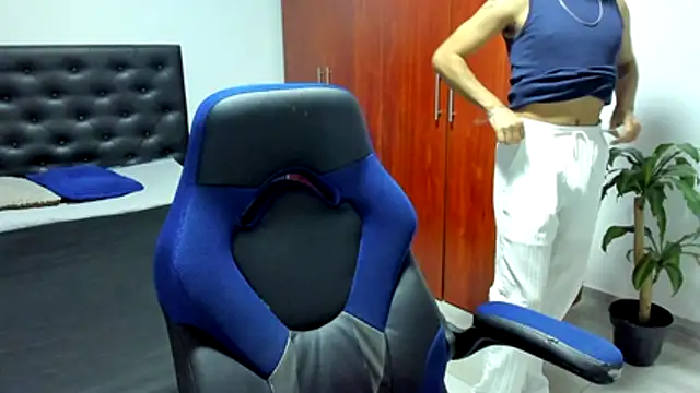 abel bigcok online show from 10/26/25, 01:17