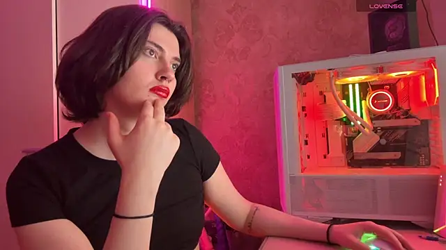 camgirl xxx online show from 02/18/26, 01:51