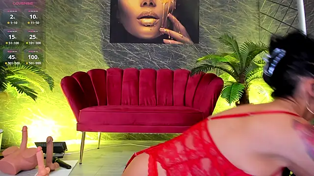 Snapshot of IzabelaTessa chatting on 05/02/26, 07:08 IzabelaTessa online show from 05/02/26, 07:08