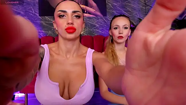 IzabelaTessa online show from 07/14/26, 07:09