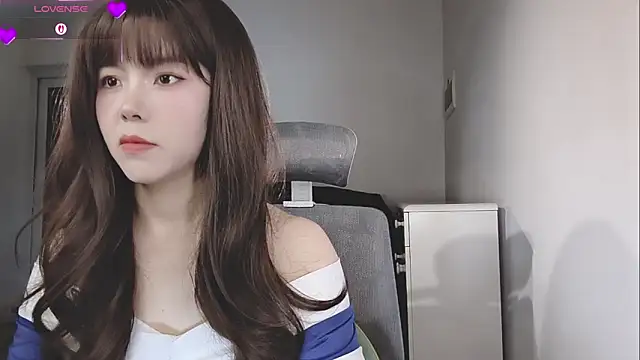 BlushDoll online show from 04/23/26, 05:25