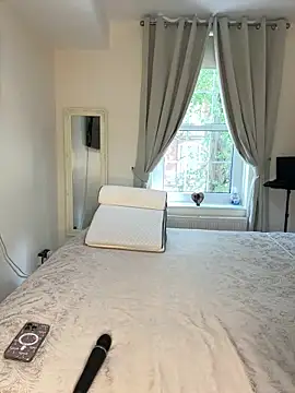 ultimate PAWG online show from 05/17/26, 12:38