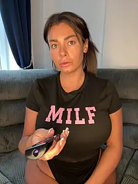ultimate PAWG online show from 05/19/26, 09:05