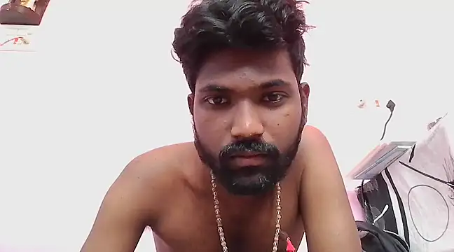 Snapshot of dusky-body chatting on 03/18/25, 04:29 dusky-body online show from 03/18/25, 04:29