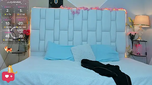 Snapshot of cherryboom23 chatting on 01/05/26, 07:06 cherryboom23 online show from 01/05/26, 07:06