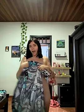 MitsuChan  online show from 10/24/25, 04:50