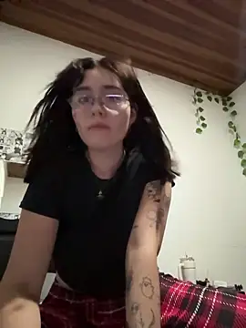 MitsuChan  online show from 12/16/25, 05:22