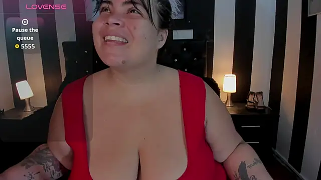 dirtyBBWplay online show from 10/26/25, 02:17