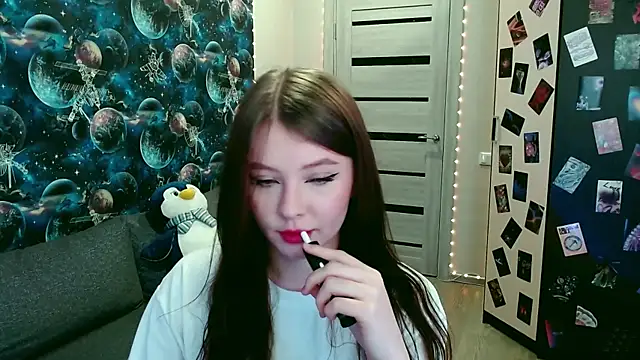 Snapshot of GinnyBlacky chatting on 10/15/25, 04:48 GinnyBlacky online show from 10/15/25, 04:48