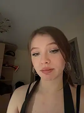 GinnyBlacky online show from 11/22/25, 09:24