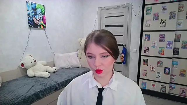 GinnyBlacky online show from 12/05/25, 05:55