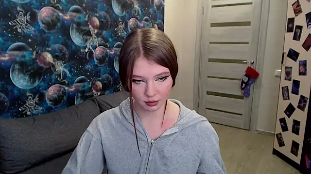 GinnyBlacky online show from 12/15/25, 06:25