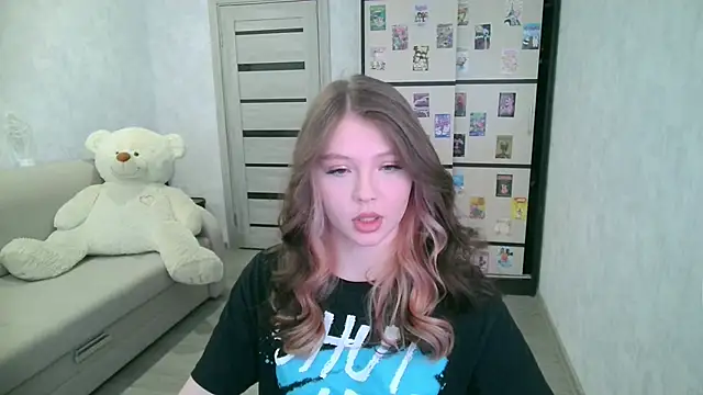 GinnyBlacky online show from 06/05/26, 05:34