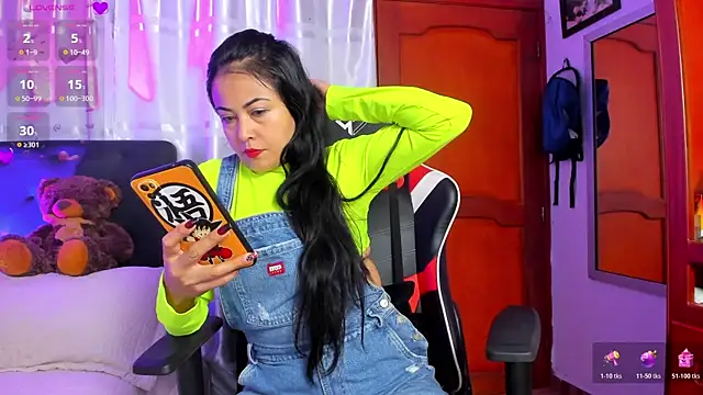 Riley Black online show from 10/29/25, 01:21