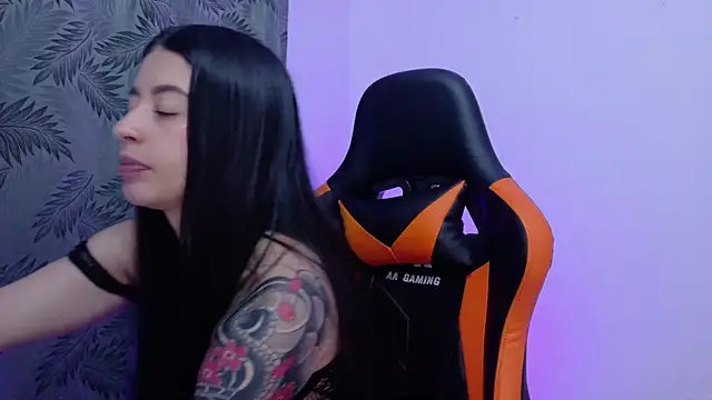 Misscarolsph online show from 06/03/26, 07:51