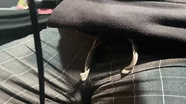 Max 965 online show from 12/03/25, 10:20