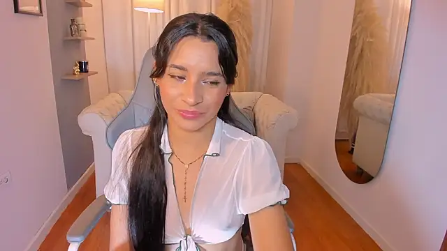 hanna mils online show from 02/27/26, 04:01