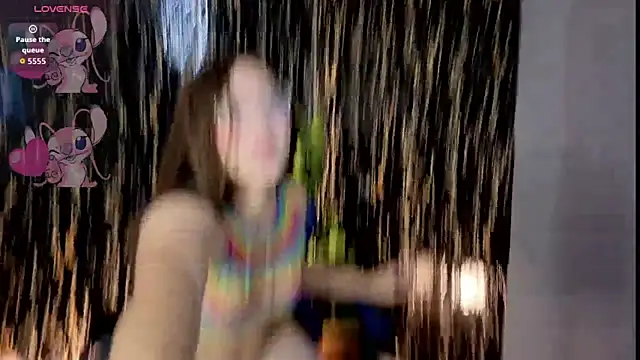 Thalia anderson online show from 03/11/26, 04:23