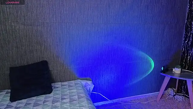 Thalia anderson online show from 04/15/26, 12:05