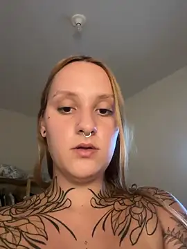 Snapshot of casaltattoosex chatting on 01/07/26, 12:26 casaltattoosex online show from 01/07/26, 12:26