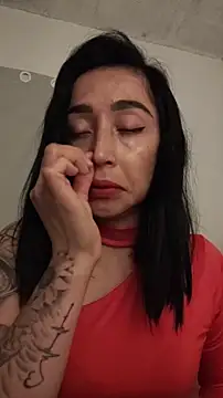 Elowyn online show from 11/30/25, 01:39