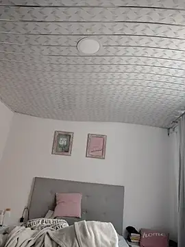 Elowyn online show from 10/26/25, 02:50