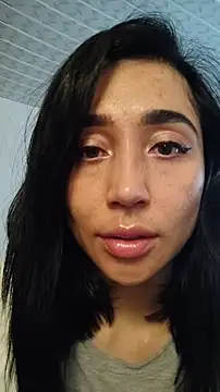 Elowyn online show from 10/24/25, 06:18