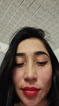 Elowyn online show from 02/15/26, 01:39