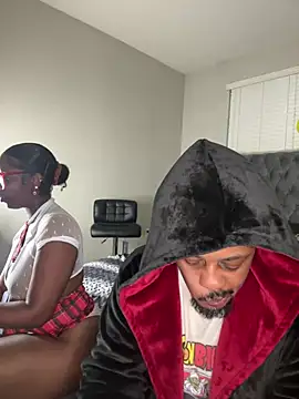 piscesaurora online show from 03/17/25, 11:31