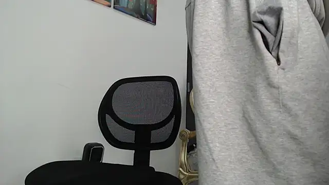 bigdick monster1 online show from 12/17/25, 02:00