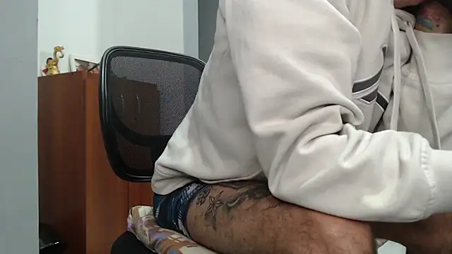 bigdick monster1 online show from 09/15/25, 10:05