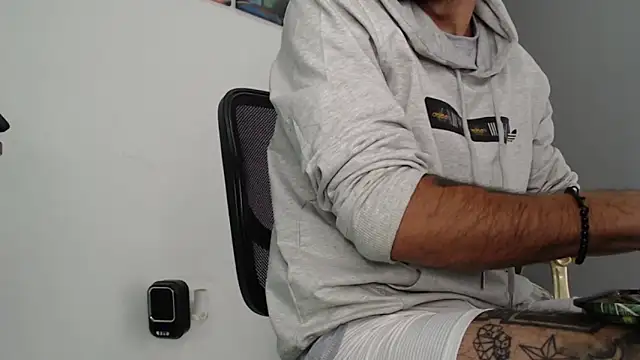 bigdick monster1 online show from 11/14/25, 02:10