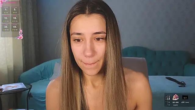 hot ass 18 online show from 04/21/26, 01:53