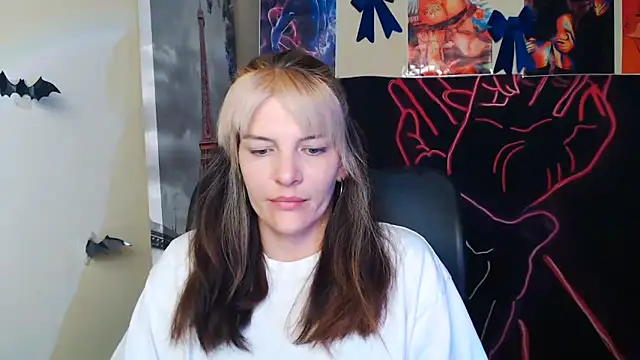 Snapshot of VanessaRey_ chatting on 06/16/26, 06:46 VanessaRey online show from 06/16/26, 06:46