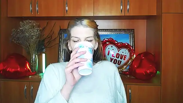 VanessaRey  online show from 02/14/26, 06:35