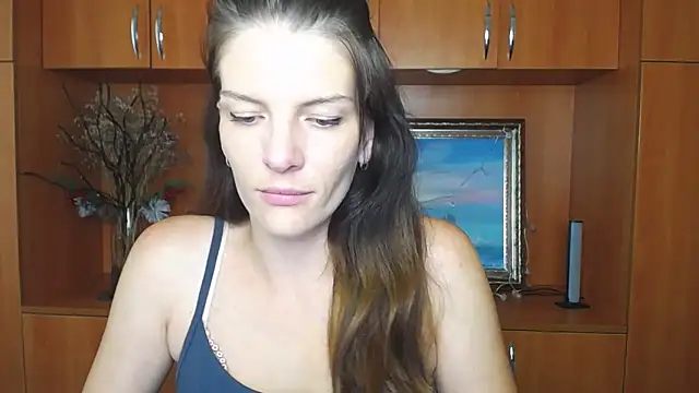 Snapshot of VanessaRey_ chatting on 09/19/25, 06:39 VanessaRey  online show from 09/19/25, 06:39