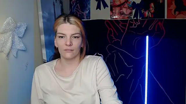 VanessaRey  online show from 03/13/26, 05:51